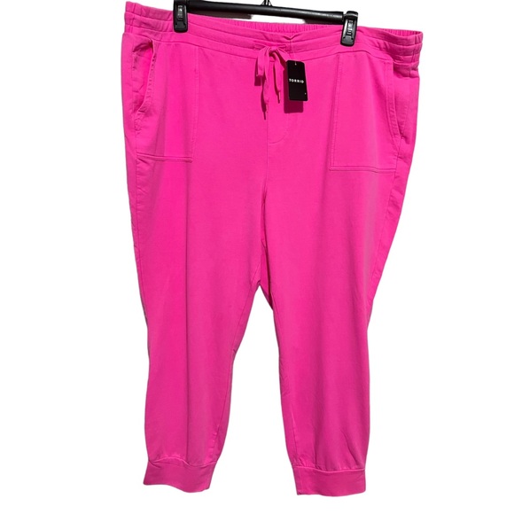 Torrid Classic Fit Jogger Super Soft Fleece Mid-Rise Paint NWT - Picture 6 of 8